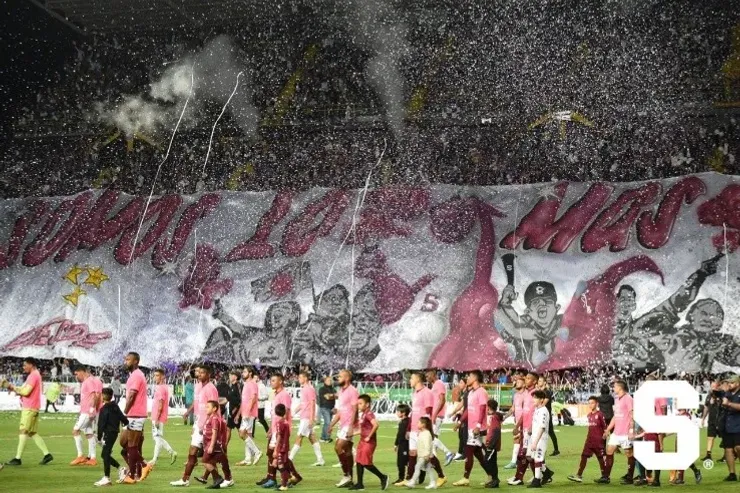 La Ultra Morada no podrá ingresar al estadio Colleya Fonseca este sábado (Saprissa)