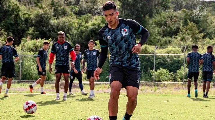 El Olimpia se preparó con todo para ganar esta noche en su patio ante los manudos (Olimpia)