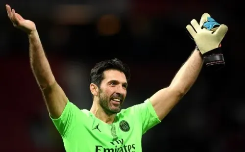 Gianluigi Buffon durante su paso por el París Saint-Germain (Foto: Getty)