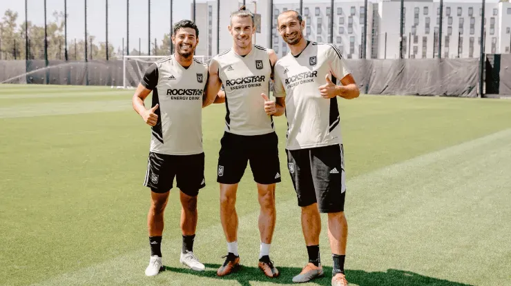 Carlos Vela, Gareth Bale y Giorgio Chiellini, los nuevos compañeros de Maldonado en LAFC (Foto: @chiellini).