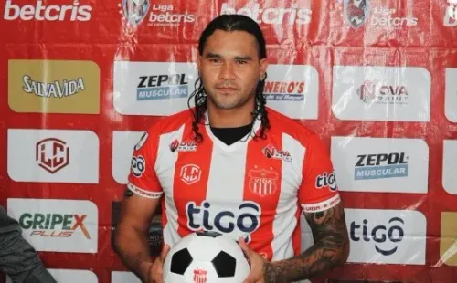 Carlos Peña / Club Vida