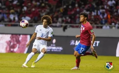 Panamá enfrentando a Costa Rica en la eliminatoria (Foto: Fepafut)