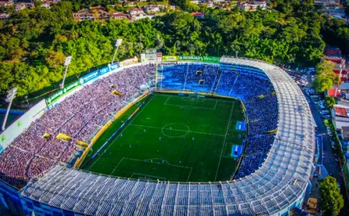 El Estadio Cuscatlan, el de mayor capacidad en El Salvador y todo Centroamérica (Foto: Wikipedia)