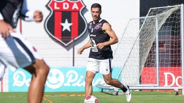 Miloc inició su carrera deportiva en Argentina en 2009 (LDA)