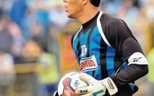 Esteban Alvarado durante su etapa en Saprissa (Foto: Costa Rica Retro Futbol)