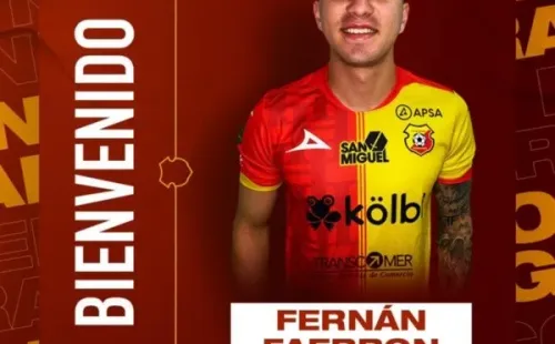 Faerron firmó por un año con los florenses (CSH)
