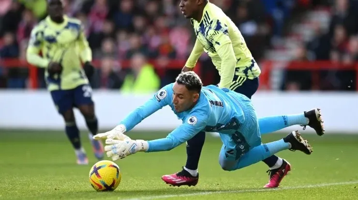 Keylor Navas fue el jugador del partido en su debut con el Nottingham (Getty)