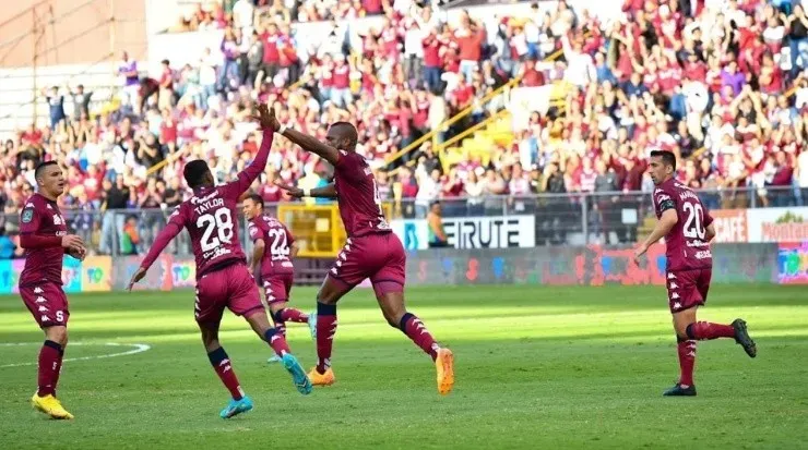 Saprissa volvió al triunfo y a la vez, a la cima de la tabla acumulada (Saprissa)