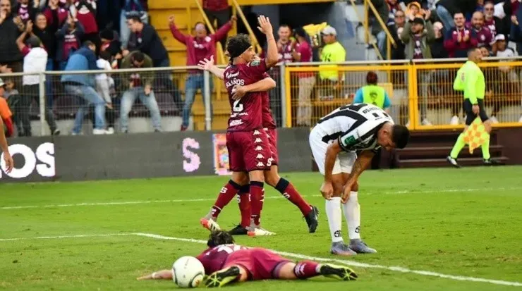 Saprissa vilvió al triunfo y sigue en el segundo puesto (UNAFUT)