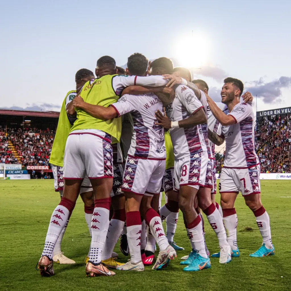 Saprissa es amo y señor de los clásicos en Costa Rica (Saprissa)