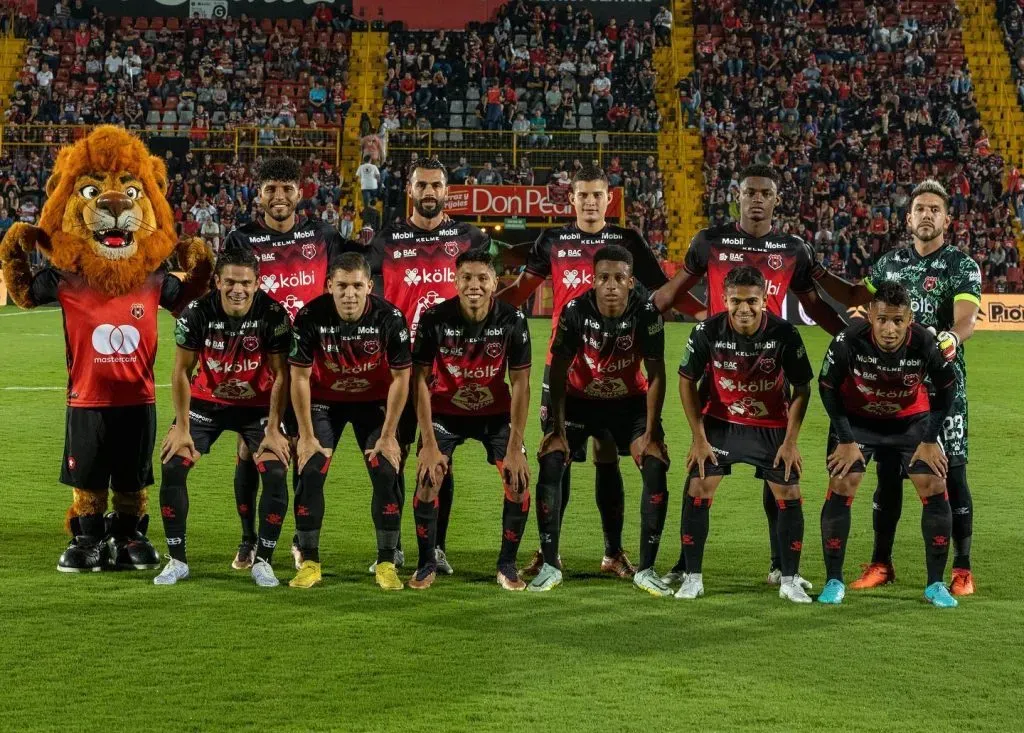 Alajuelense deberá jugar ante Herediano en una cancha neutral o alternativa traslas sanciones recibidas (LDA)