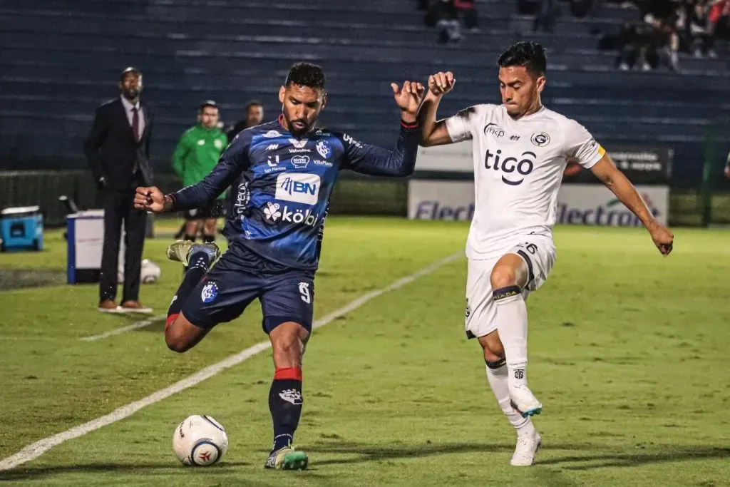 Cartaginés no contará con Hernández para los juegos ante Saprissa y Herediano (CSC)