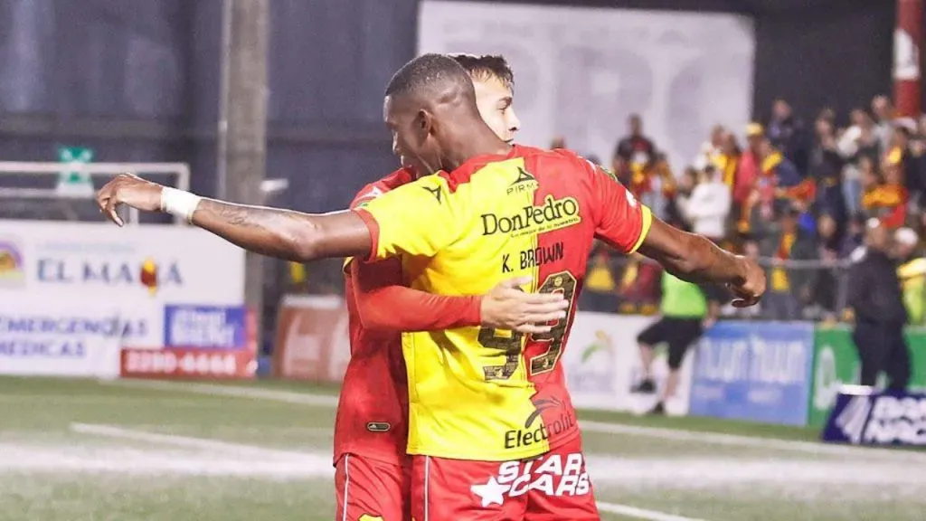 Herediano anotó el empate al cierre del encuentro y se llevó un importante empate a domicilio (CSH)