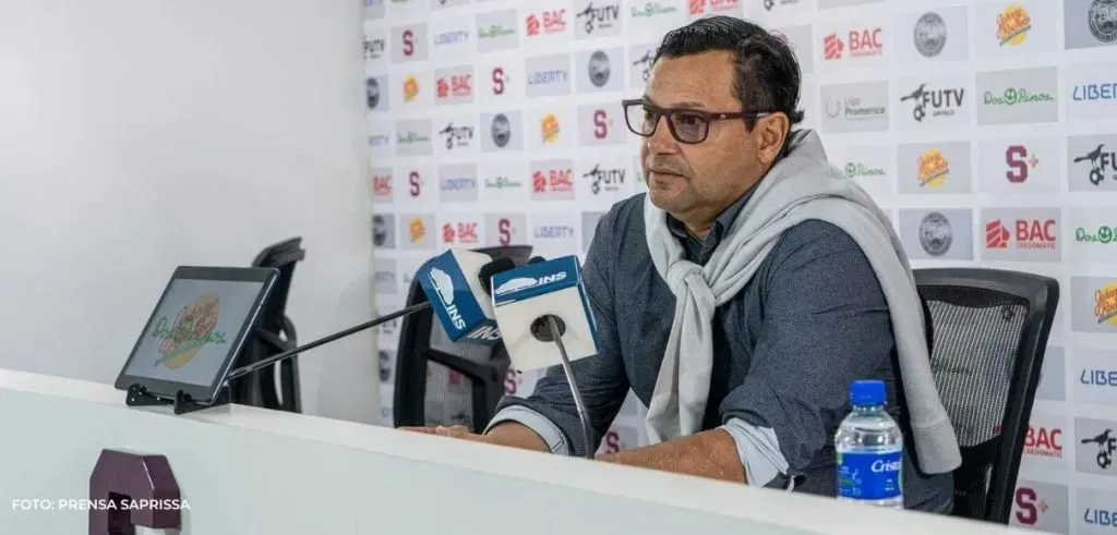 Jeaustin Campos analizó al Saprissa.