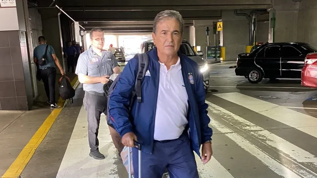 Jorge Luis Pinto habló sobre los rumores que lo acercan a Costa Rica.