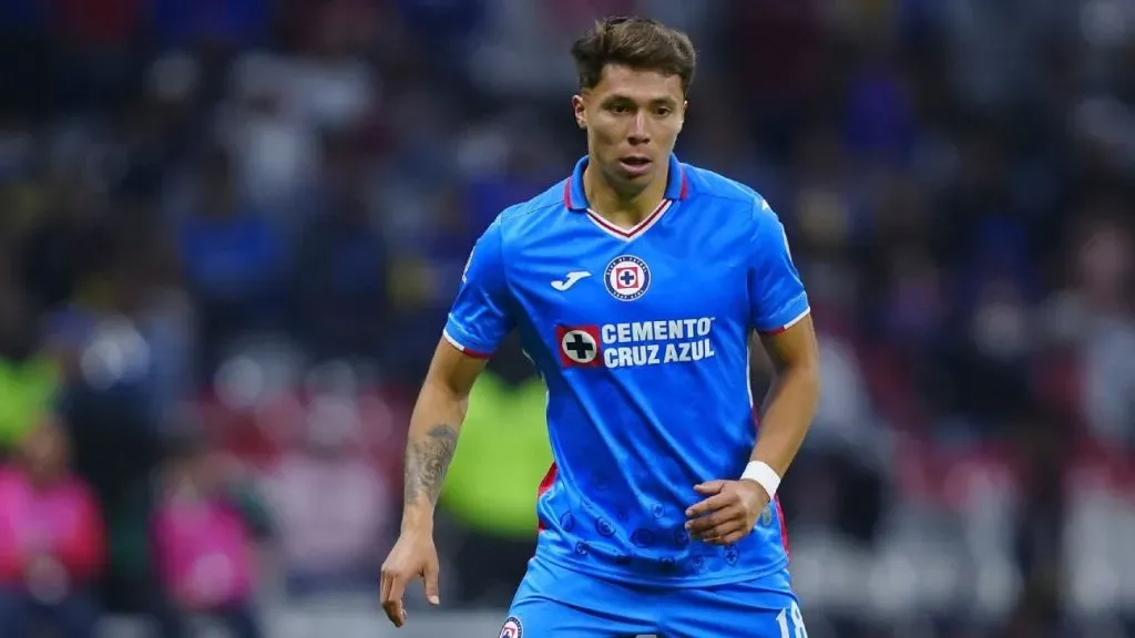 Rodrigo Huescas con Cruz Azul