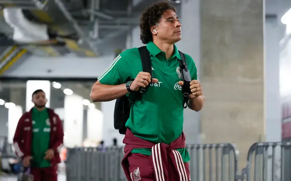 Guillermo Ochoa con la Selección de México