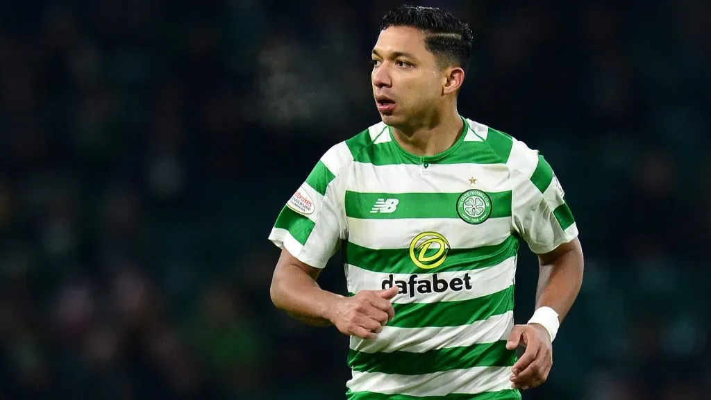 Emilio Izaguirre en su etapa con Celtic (Getty)