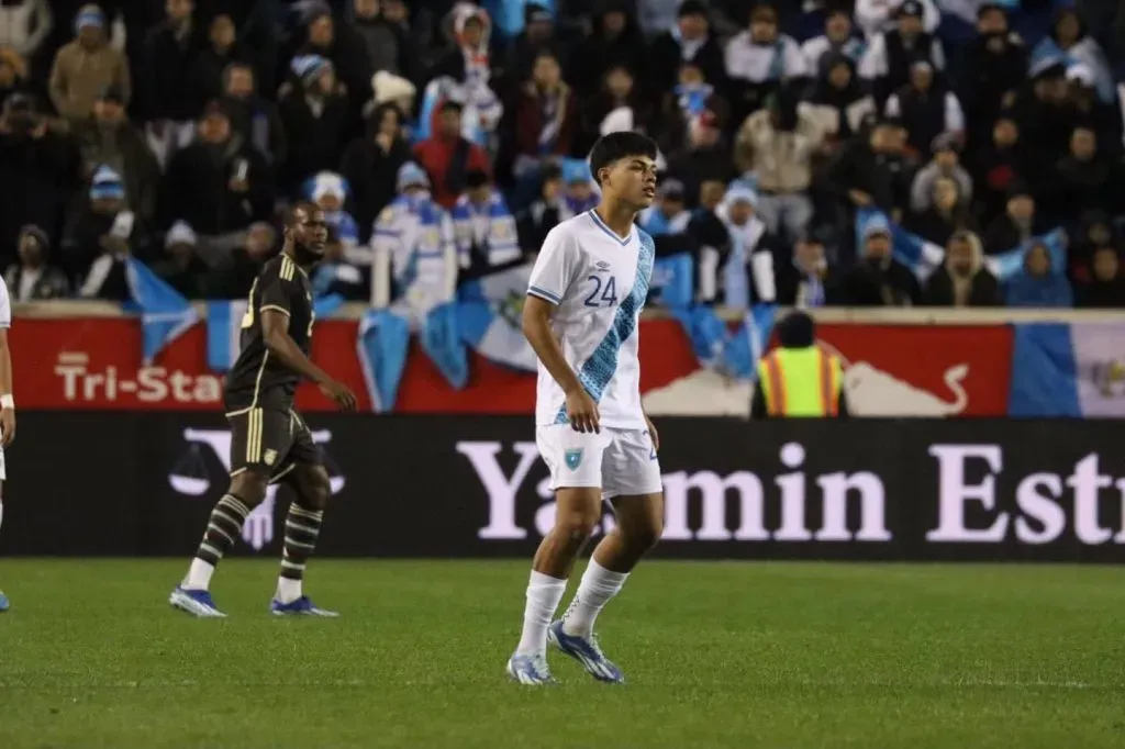 Olger Escobar debutó con la Selección de Guatemala