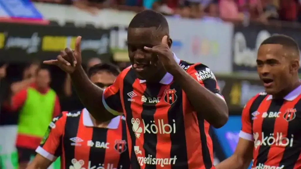 Campbell fue contratado por LD Alajuelense en el último mercado de pases