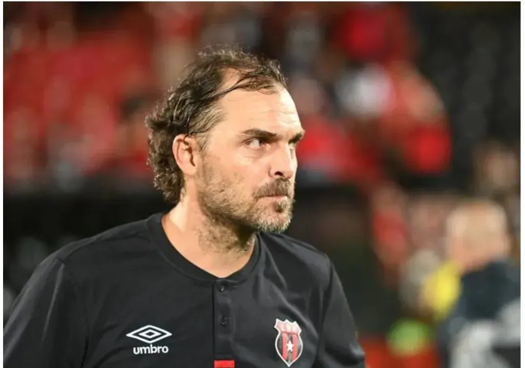Andrés Carevic, DT de la Liga Deportiva Alajuelense