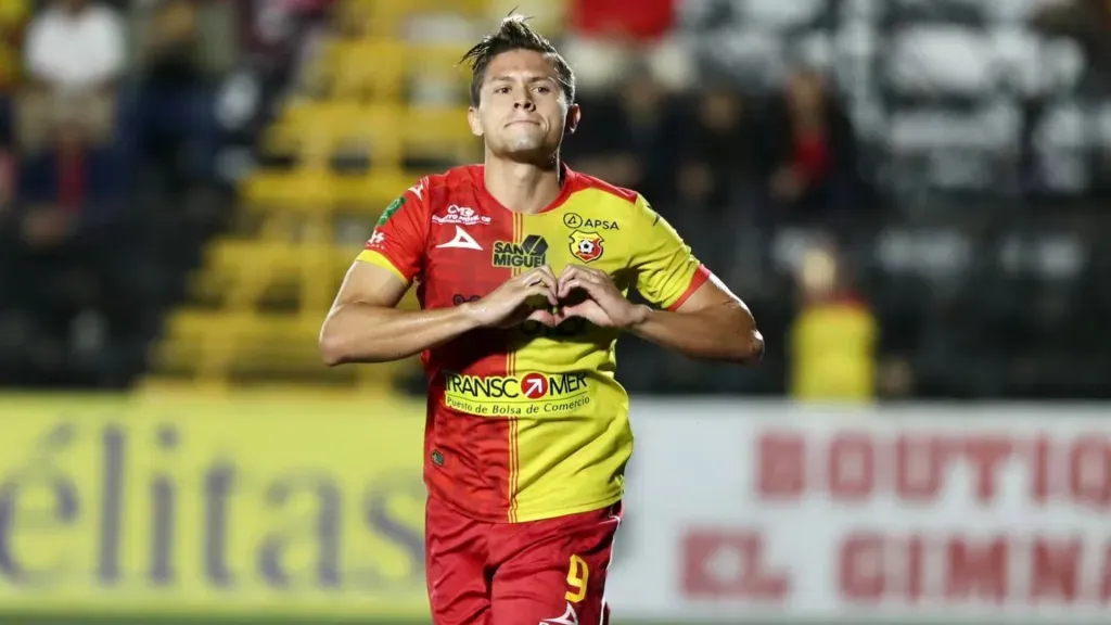 El subcampeonato no opaca el gran rendimiento que tuvo Godínez, máximo artillero del Torneo Apertura. (Foto: John Durán / La Teja)