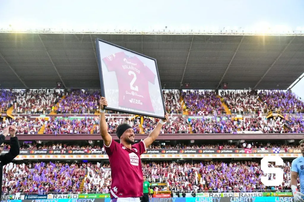 Christian Bolaños con el Deportivo Saprissa