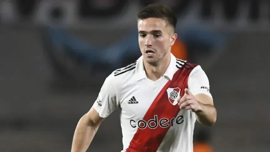 Agustín Palavecino con River Plate