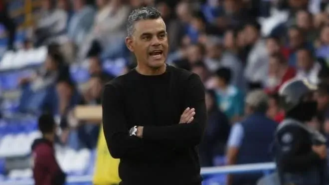 Héctor Altamirano DT de Herediano