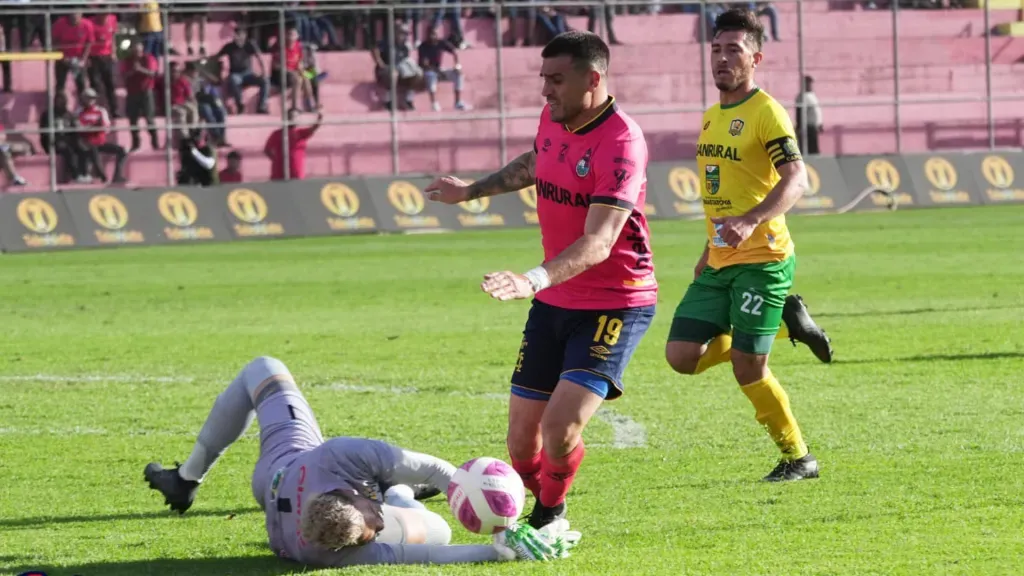 En su regreso al club, Rocca generó un penal y lo cambió por gol. (Foto: Municipal)
