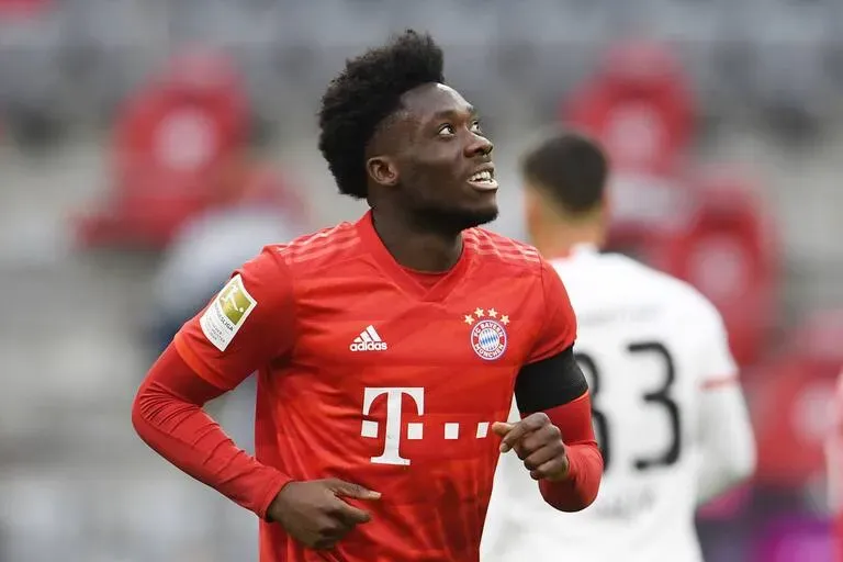 Alphonso Davies – Bayern Múnich