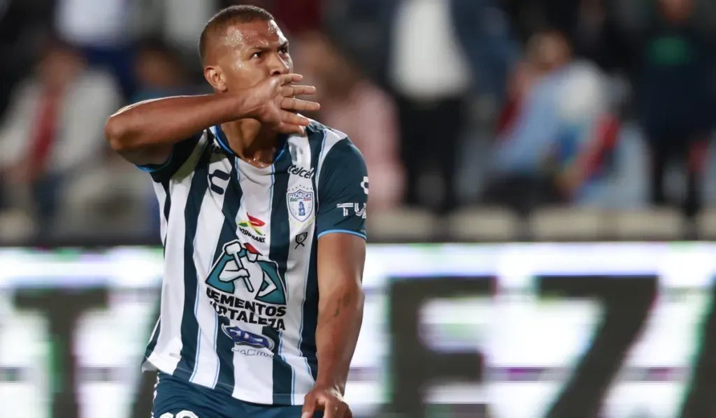 José Salomón Rondón – Pachuca