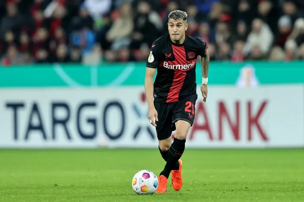 Exequiel Palacios no estará con la Selección Argentina. (Photo by Christof Koepsel/Getty Images)