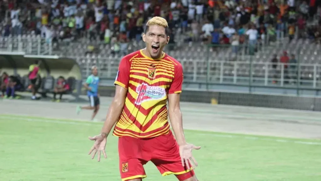 Edwin Aguilar con el Deportivo Anzoátegui