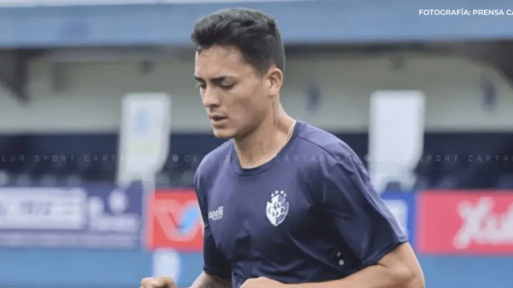 Carlos Barahona analiza irse a otro equipo a mitad de año. (Foto: CSC)