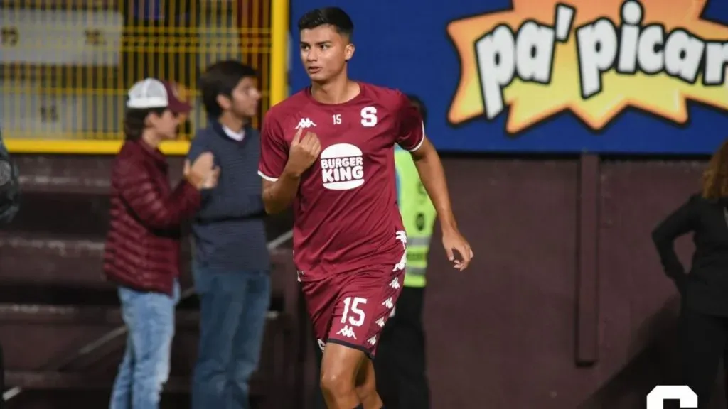 Douglas Sequeira tiene mucha continuidad en Saprissa. (Foto: Saprissa)