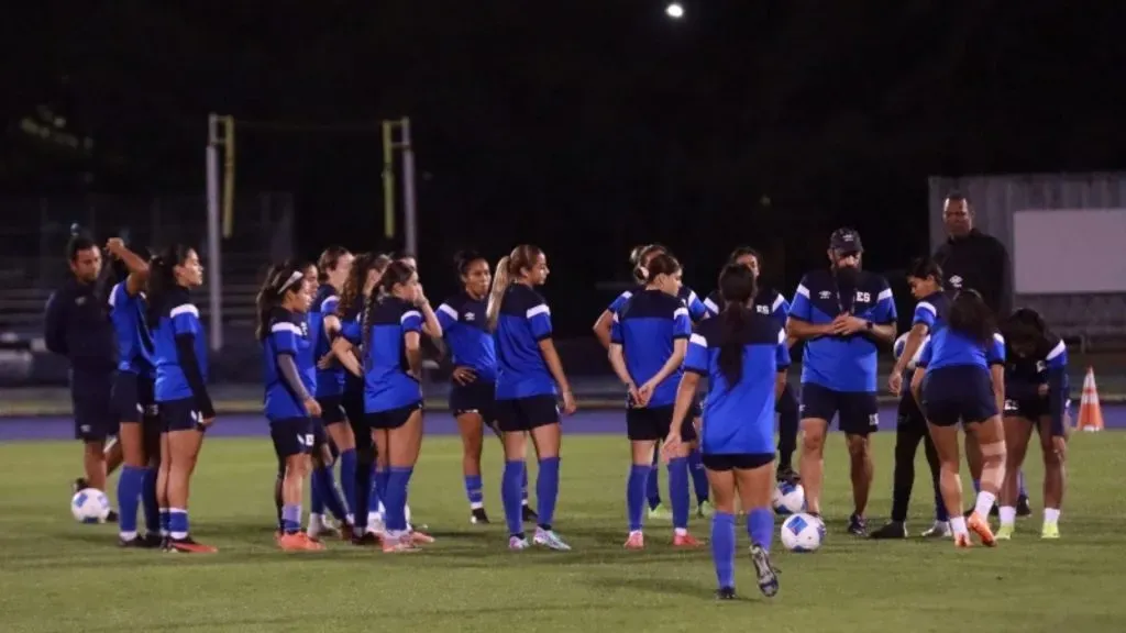 El Salvador tendrá su propia selección femenina de futsal.