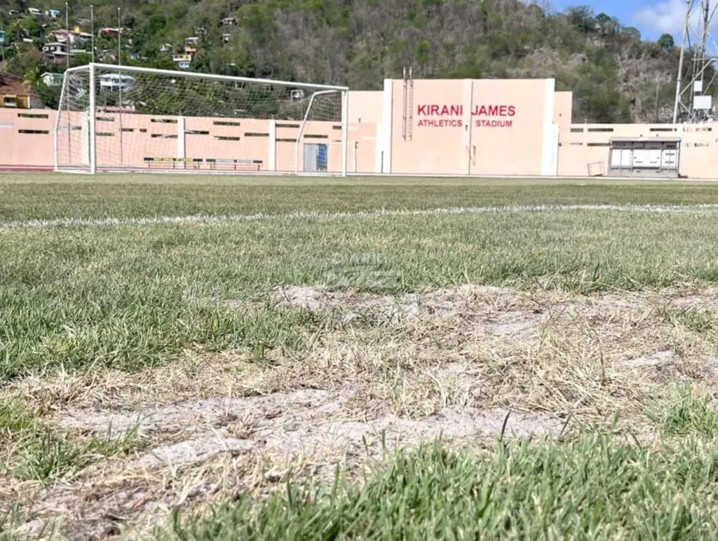 Así luce el estadio en el que jugará La Sele, el cual tiene preocupado a Alfaro: “Fuimos hace mes y medio a ver todo y detectamos irregularidades en el campo, parece que la pelota está viva”, graficó. (Foto: Alonso Aguilar / Diario Extra)