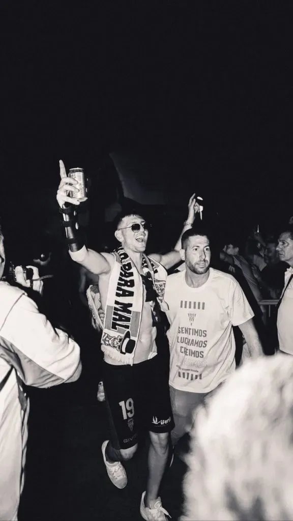 Alberto Toril, en plenos festejos del Córdoba. (Instagram)