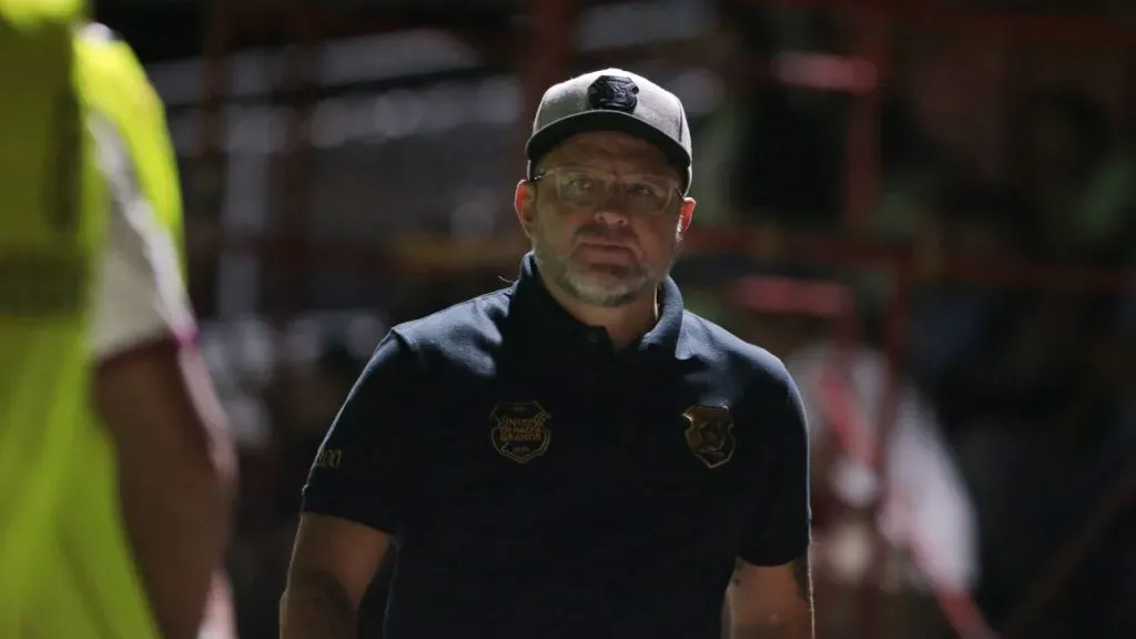 Jafet Soto no debe estar muy contento. (IMAGO)