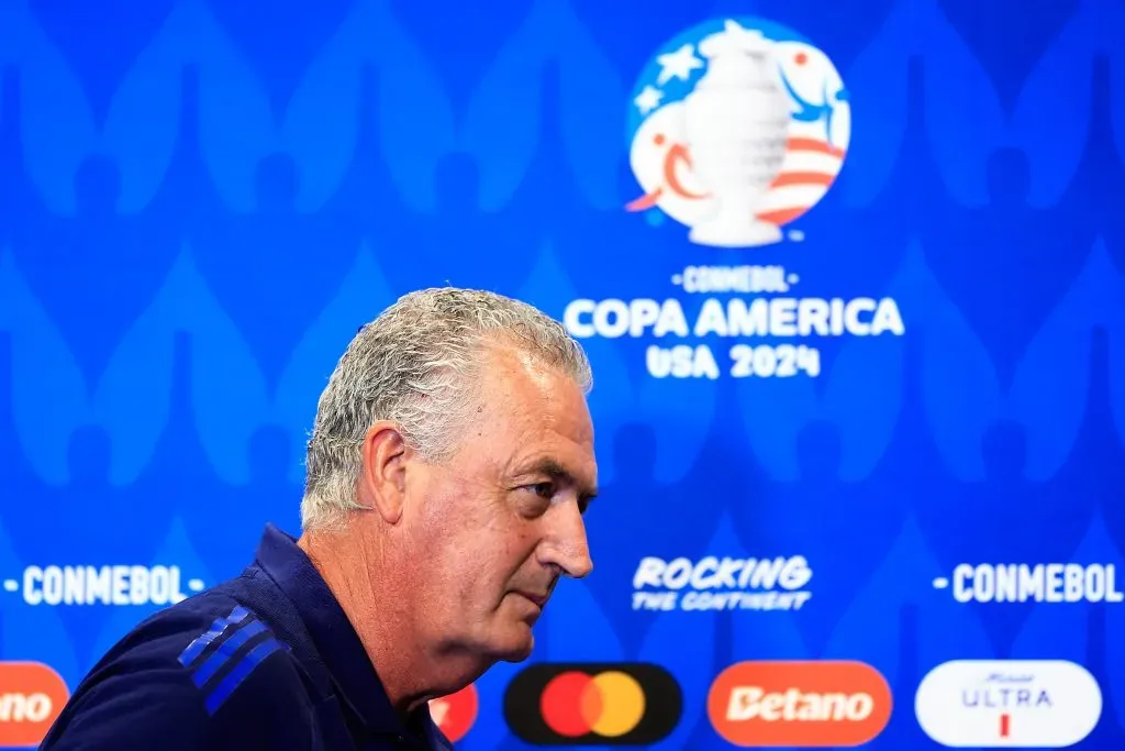 Gustavo Alfaro es buscado fuerte por Paraguay y le ofrecen un salario millonario.. (Photo by Buda Mendes/Getty Images)