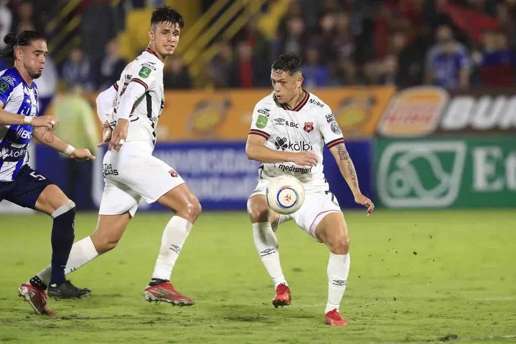 Hernández viene jugando muy poco en esta temporada. (IMAGO)