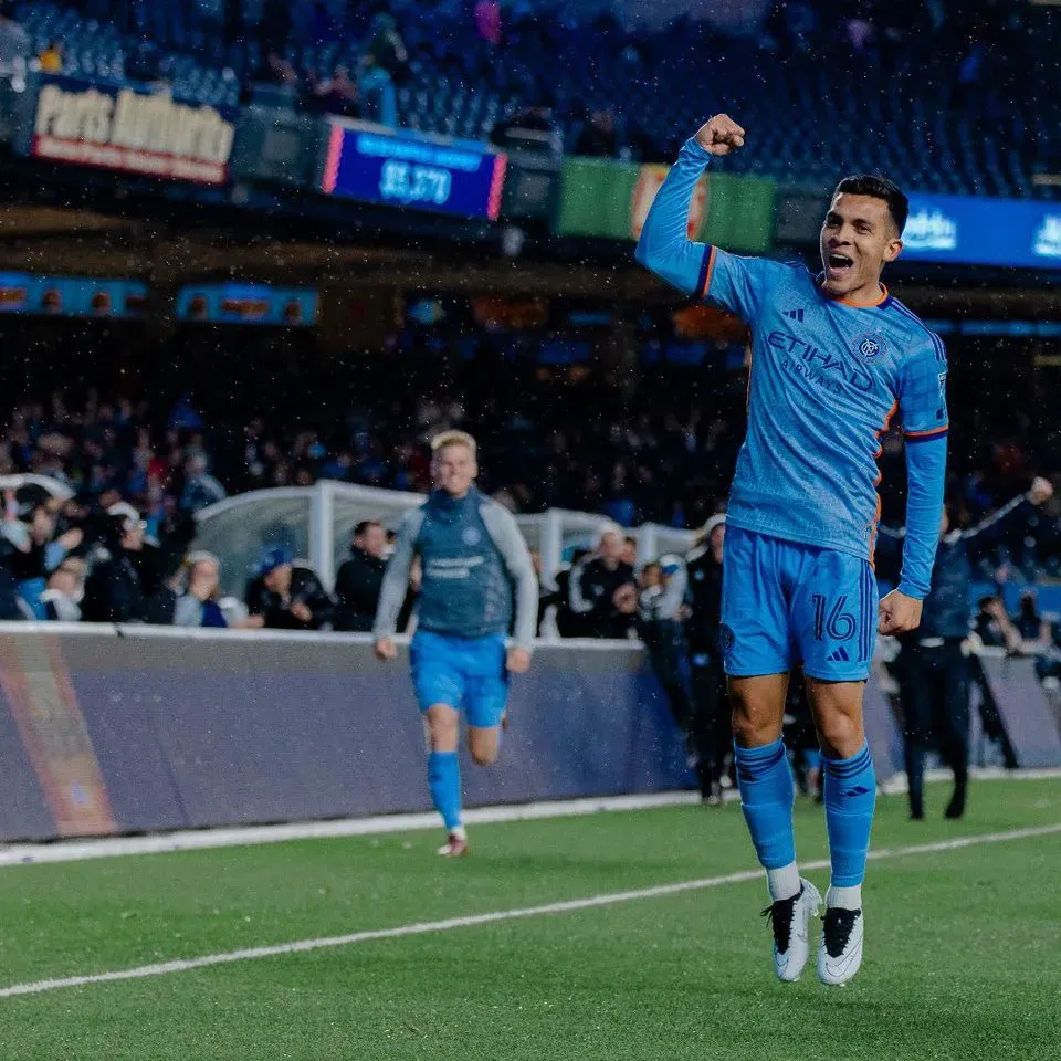 Martínez anotó a los 12 segundos de juego (New York City FC).