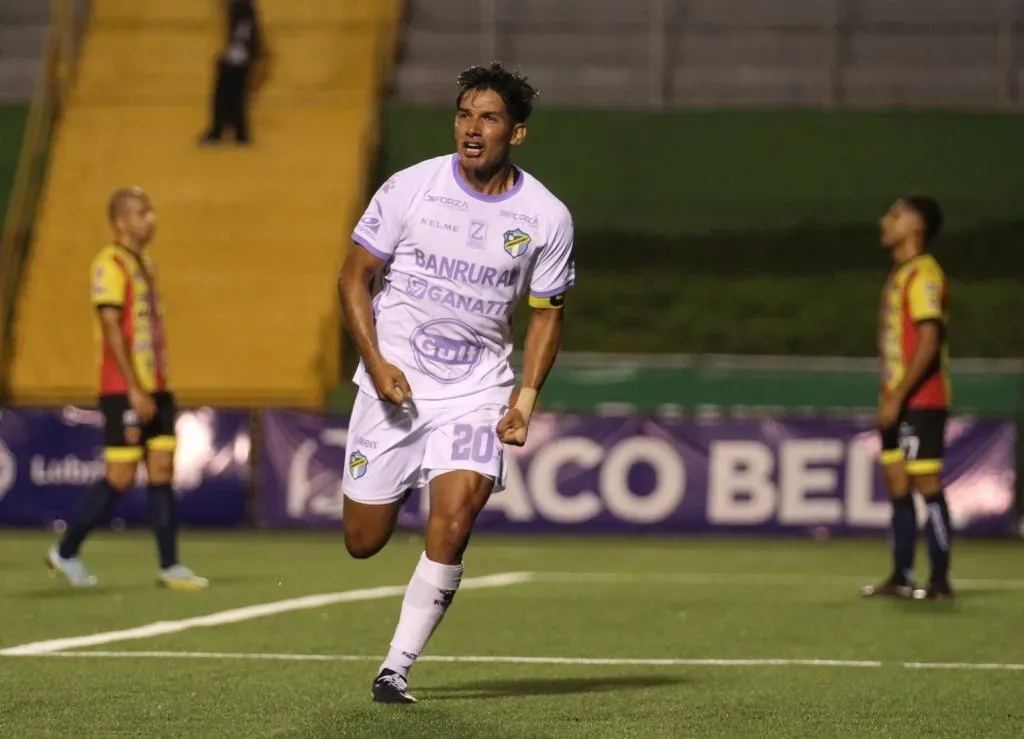 Antonio Chucho López – Comunicaciones