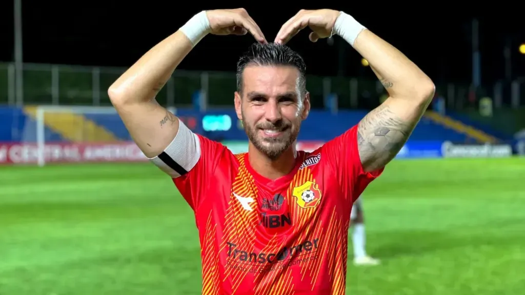 Yendrick Ruiz, el goleador histórico de Herediano, apareció cuando más lo necesitaban. (Foto: CSH)