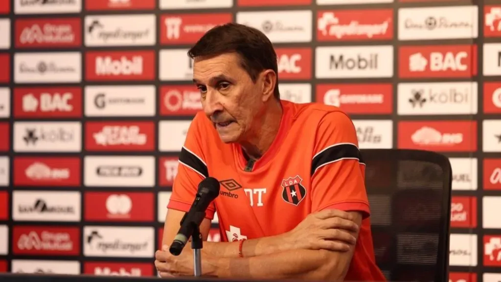Alexandre Guimarães – Alajuelense