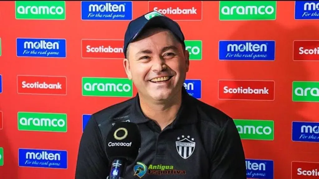 Javier López declaró que no pudieron entrenar por el apretado calendario.