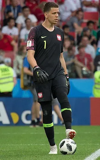 Szczesny se encuentra en el radar de Barcelona (Wikipedia).
