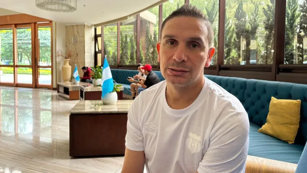 Juliano Fontana habló sobre lo cómodos que se encuentra en Alajuelense.