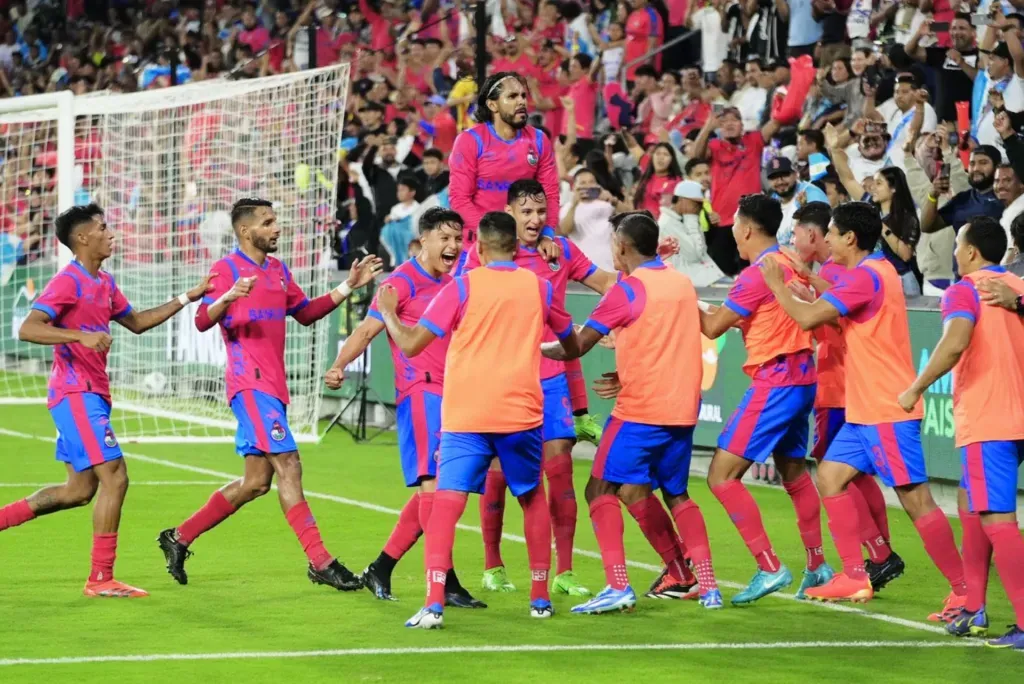 Municipal celebra el gol con el que terminó conquistando la Copa Independencia 2024. (Foto: Rojos)